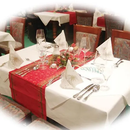 & Restaurant Westerwaldgrill Hotel Höhn